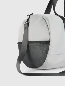 Hombre Alvaro Moreno BOLSA TECNO