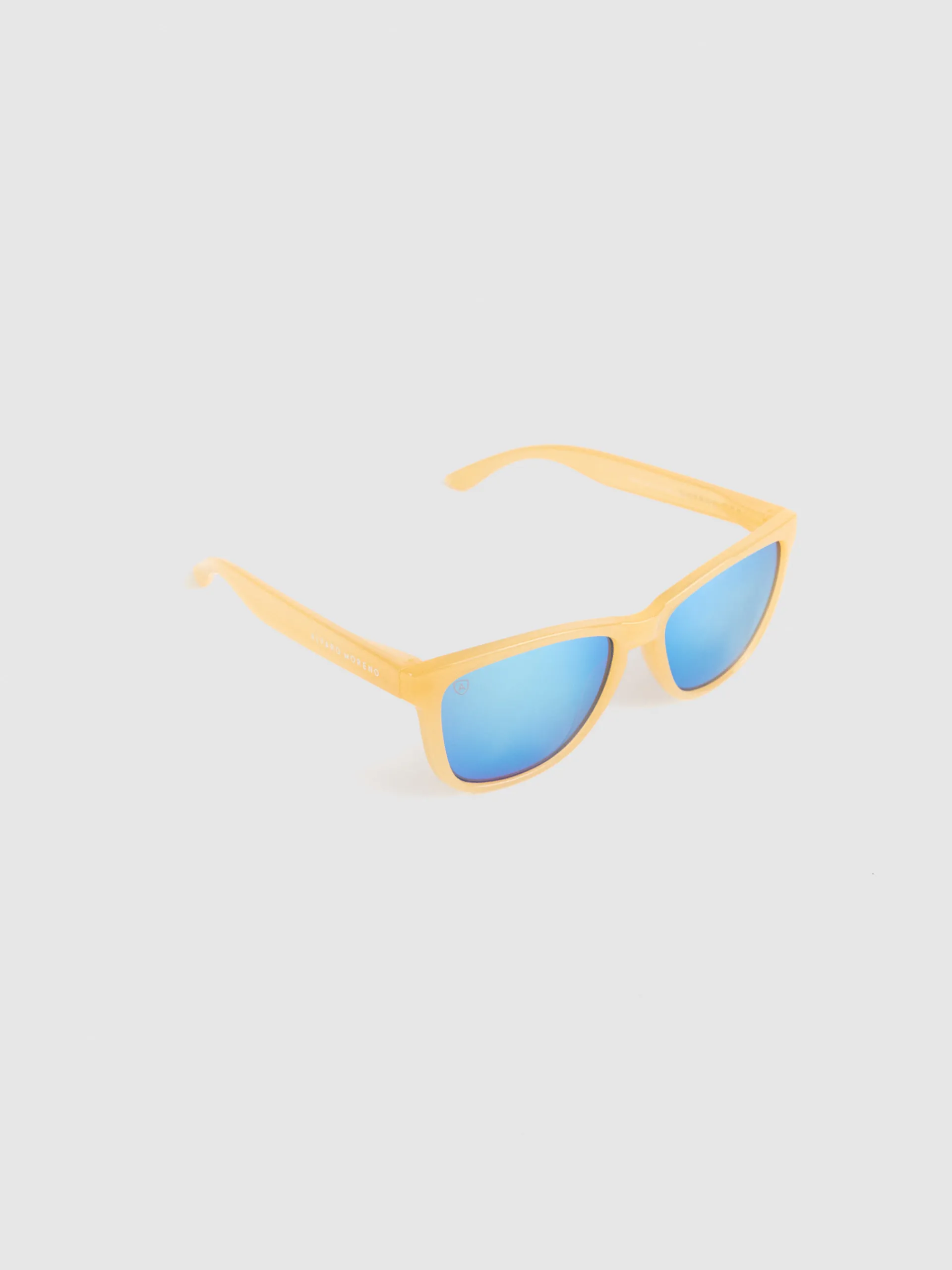 Hombre Alvaro Moreno GAFAS SURFER