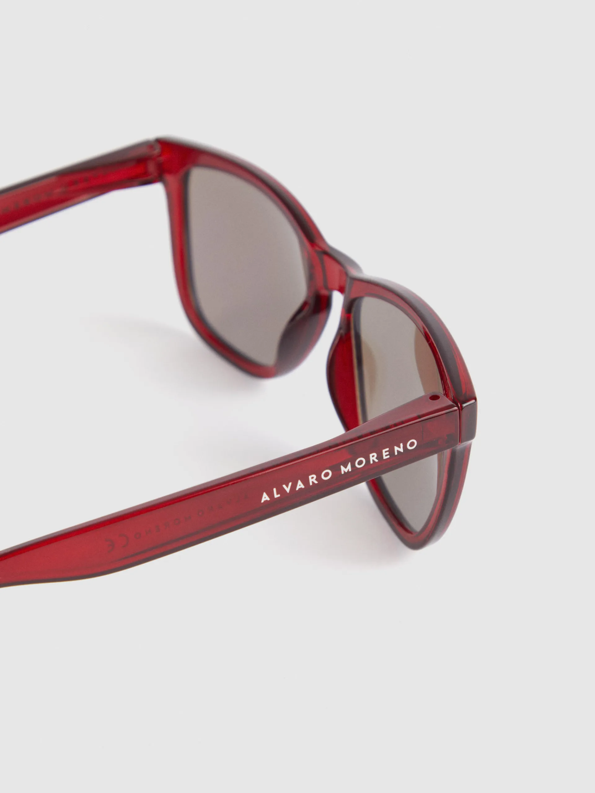 Hombre Alvaro Moreno GAFAS SURFER