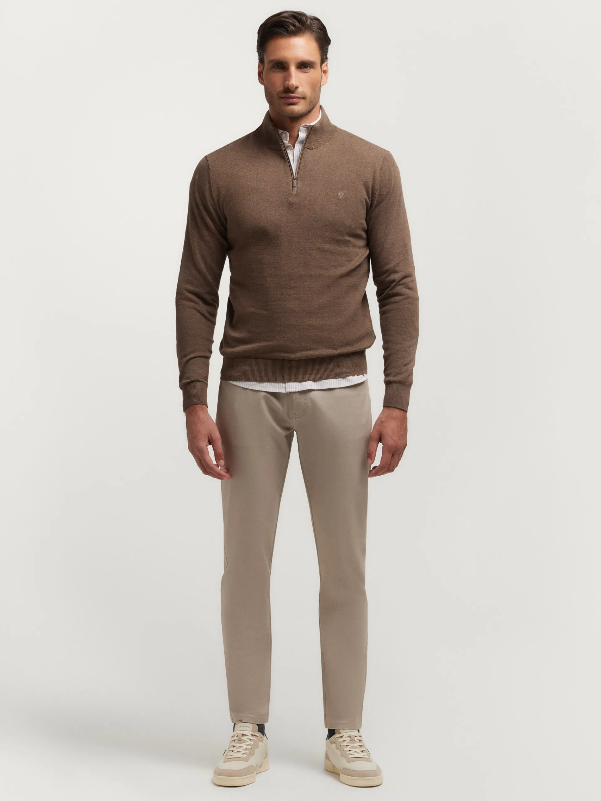 Hombre Alvaro Moreno JERSEY LORENZO MARRÓN