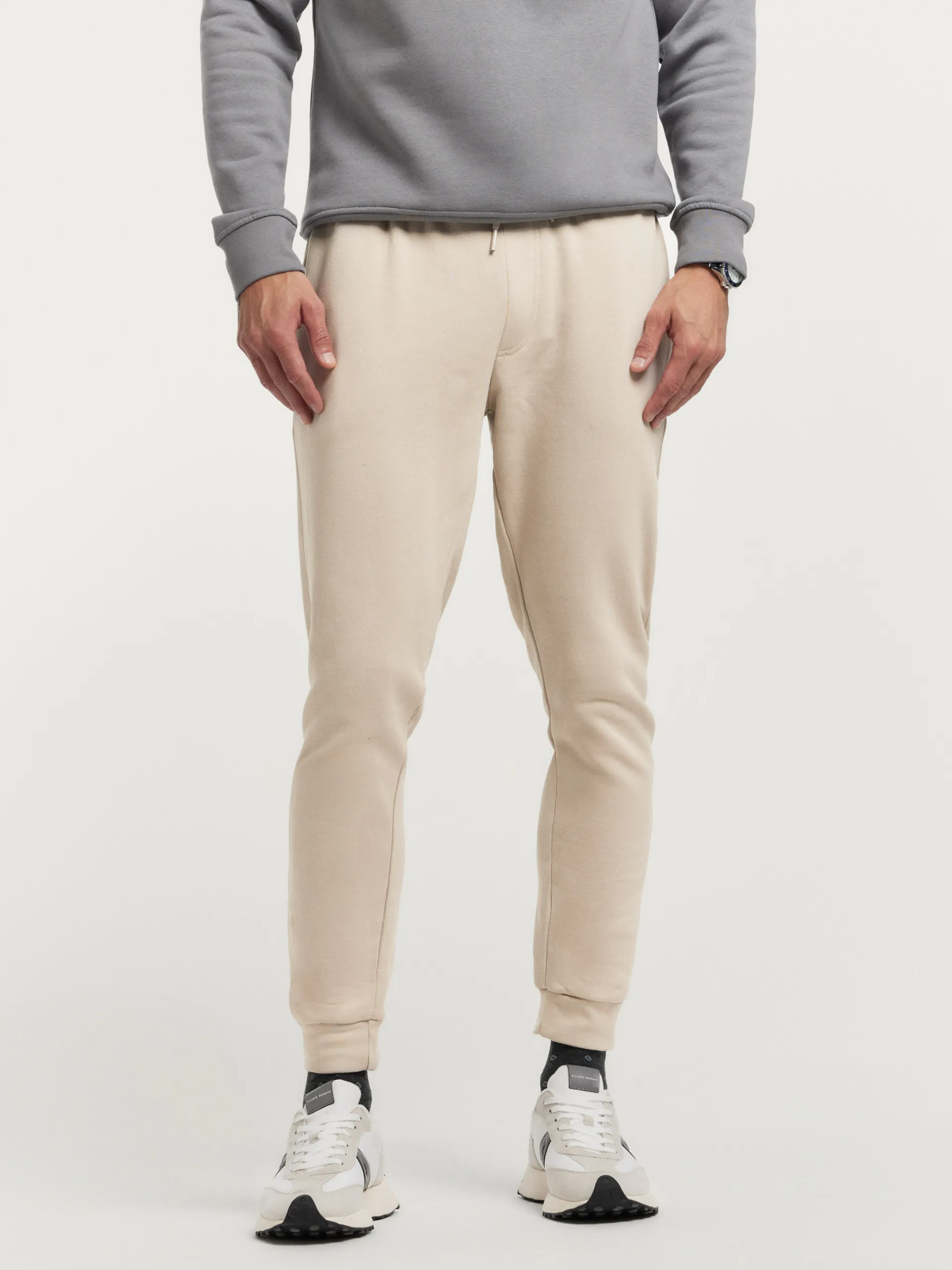 Hombre Alvaro Moreno JOGGER BASIC