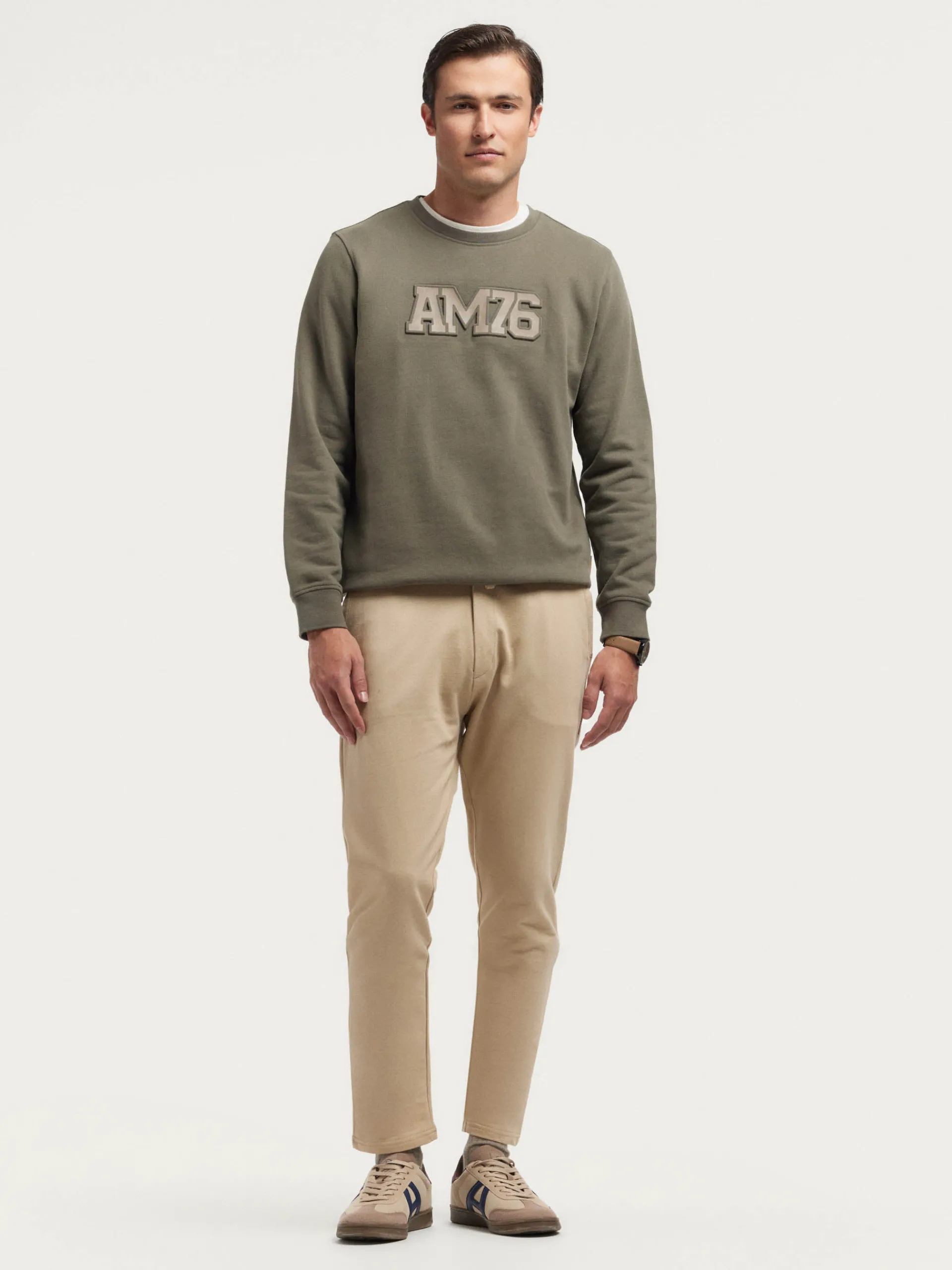 Hombre Alvaro Moreno JOGGER CHINO PUNTO
