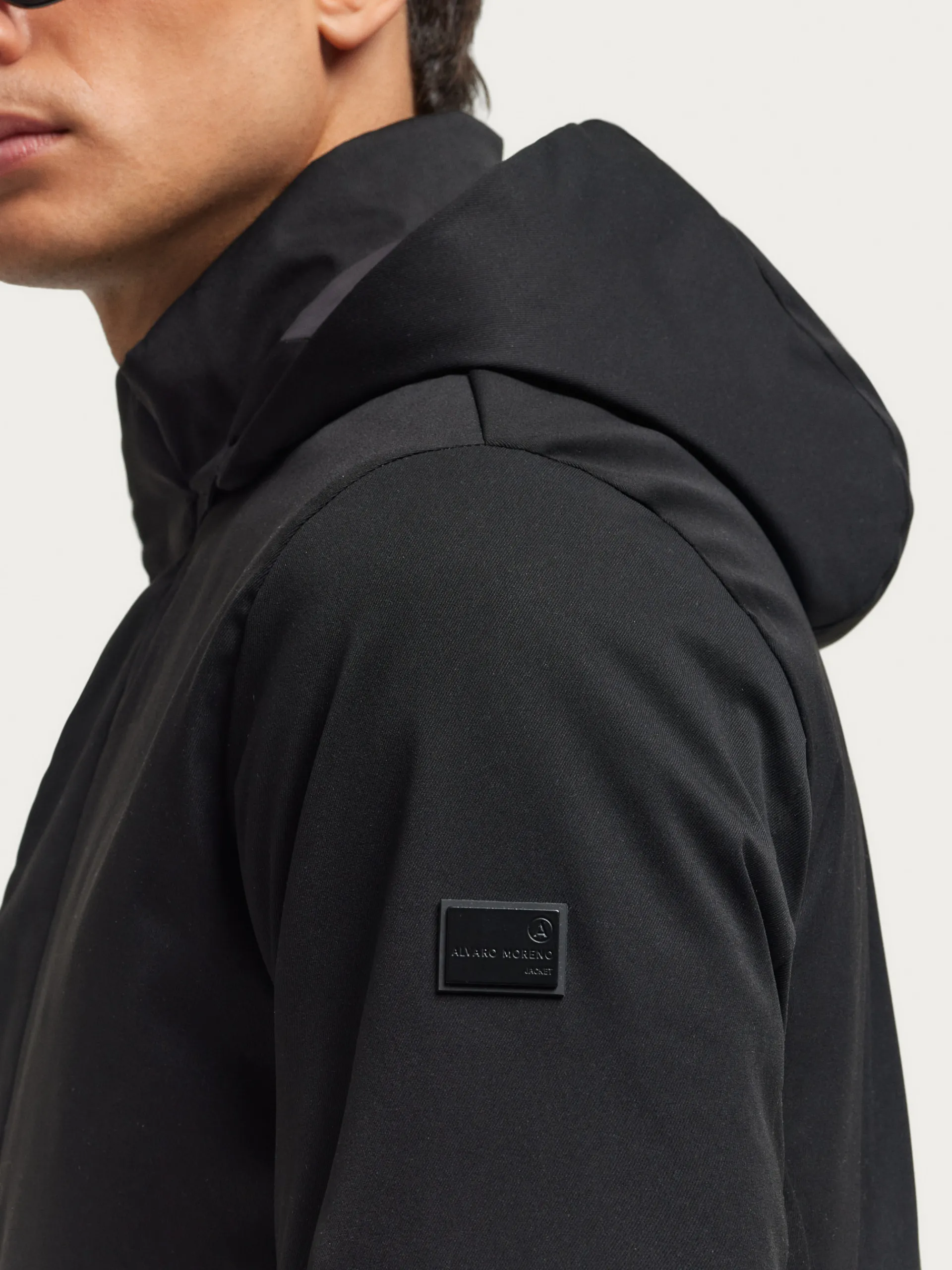 Hombre Alvaro Moreno PARKA ROSTER
