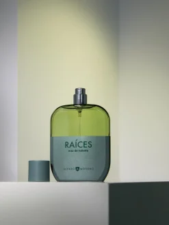 Hombre Alvaro Moreno PERFUME RAICES